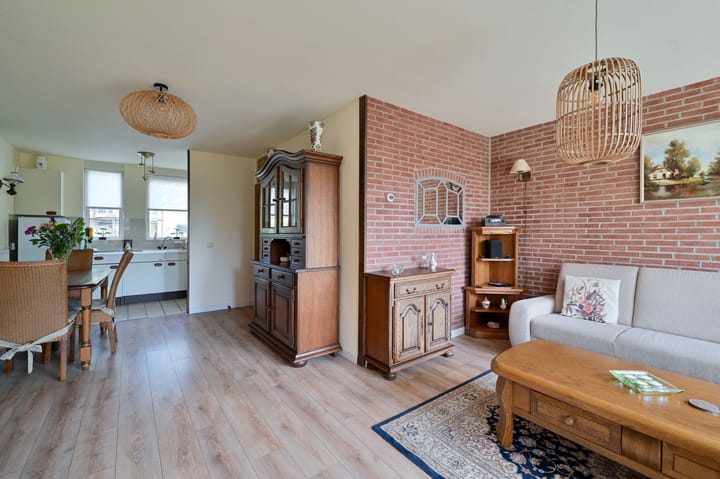 Tussenwoning te koop: Boezemmolen 45, Mijdrecht
