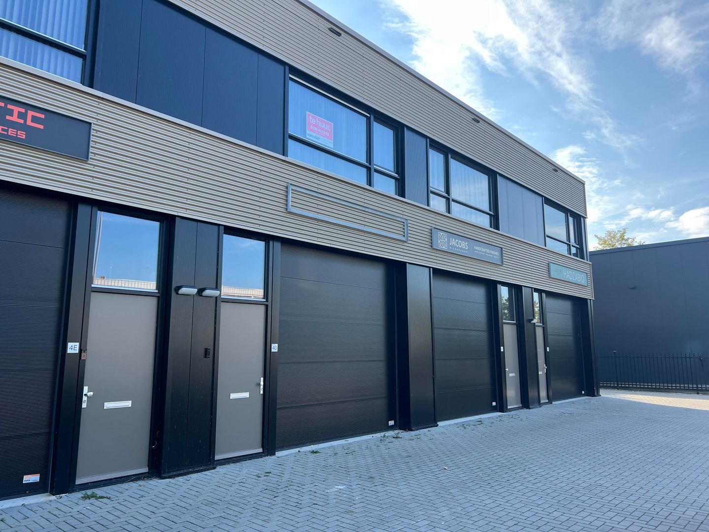 View photo 2 of Laurens Jzn. Costerstraat 4-D
