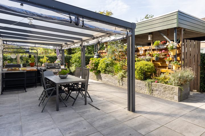 Tussenwoning te koop: Groenoord 9, Alphen Aan Den Rijn