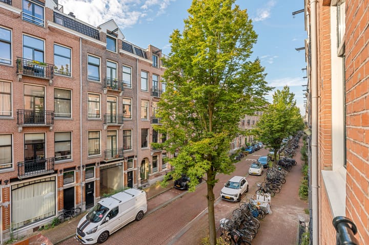 Studio te koop: Tweede Atjehstraat 45-2, Amsterdam