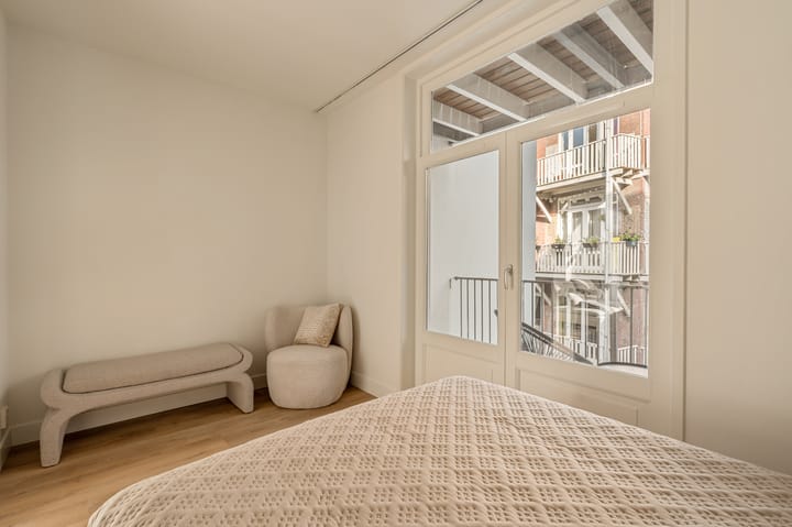Studio te koop: Tweede Atjehstraat 45-2, Amsterdam