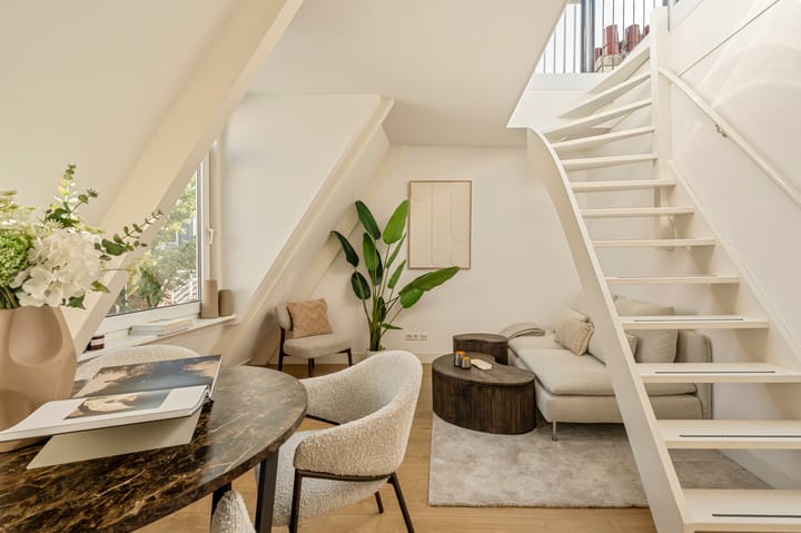 Studio te koop: Tweede Atjehstraat 45-4, Amsterdam