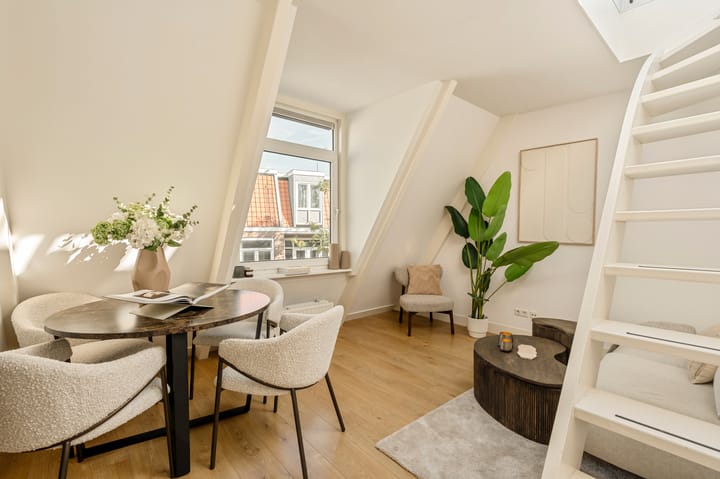 Studio te koop: Tweede Atjehstraat 45-4, Amsterdam