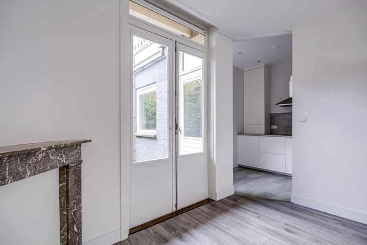 Appartement te koop: Merwedekade 161, Utrecht