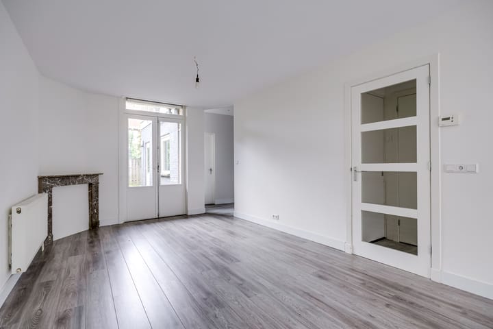 Appartement te koop: Merwedekade 161, Utrecht