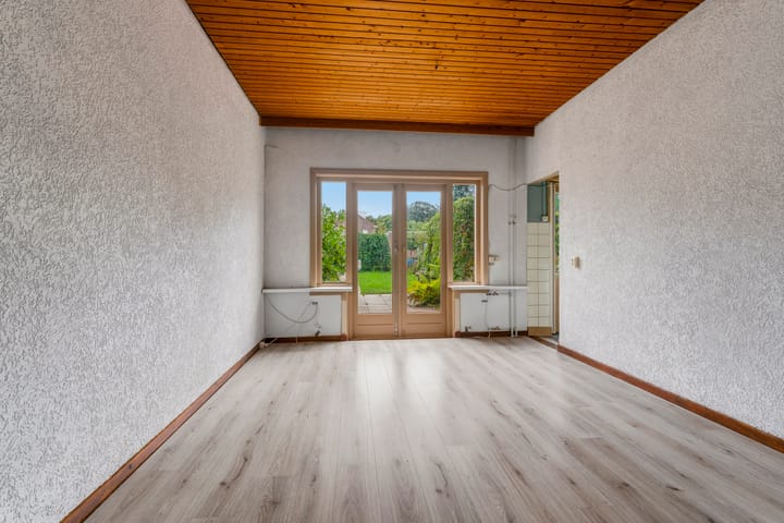 Tussenwoning te koop: Wezenlaan 177, Nijmegen