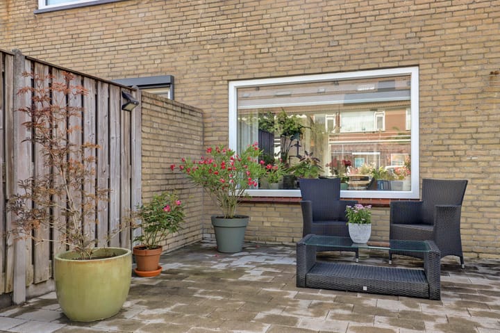 Hoekwoning te koop: Rozenstraat 1, Colijnsplaat