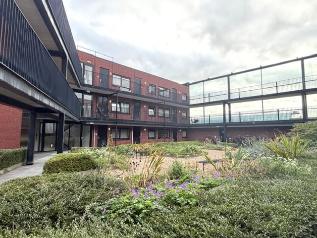 Photo 16 of Eemplein 19