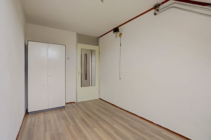 Tussenwoning te koop: Kraaiheide 8, Rotterdam
