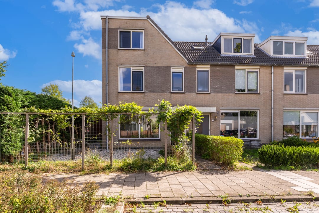 Foto 1 van Moerbeeklaan 1