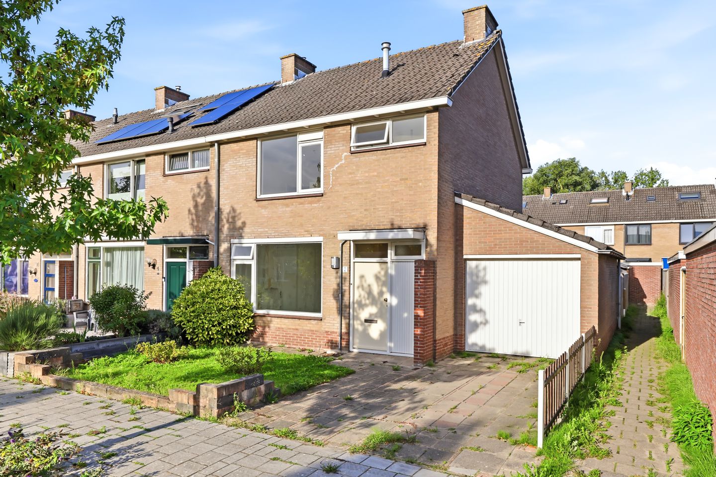 Foto 1 van Adriatischezeestraat 2