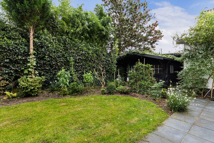 Appartement te koop: Oud-Loosdrechtsedijk 158, Loosdrecht
