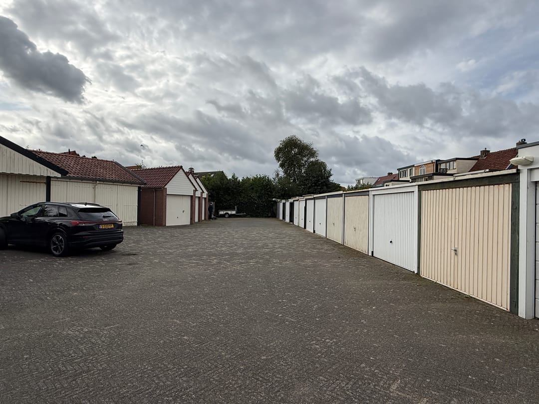 Photo 2 of Breedeweg