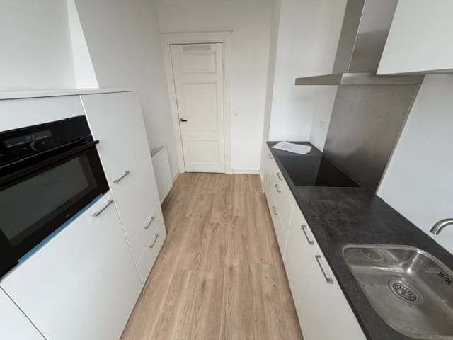 Photo 12 of Frederik Hendriklaan 112-A