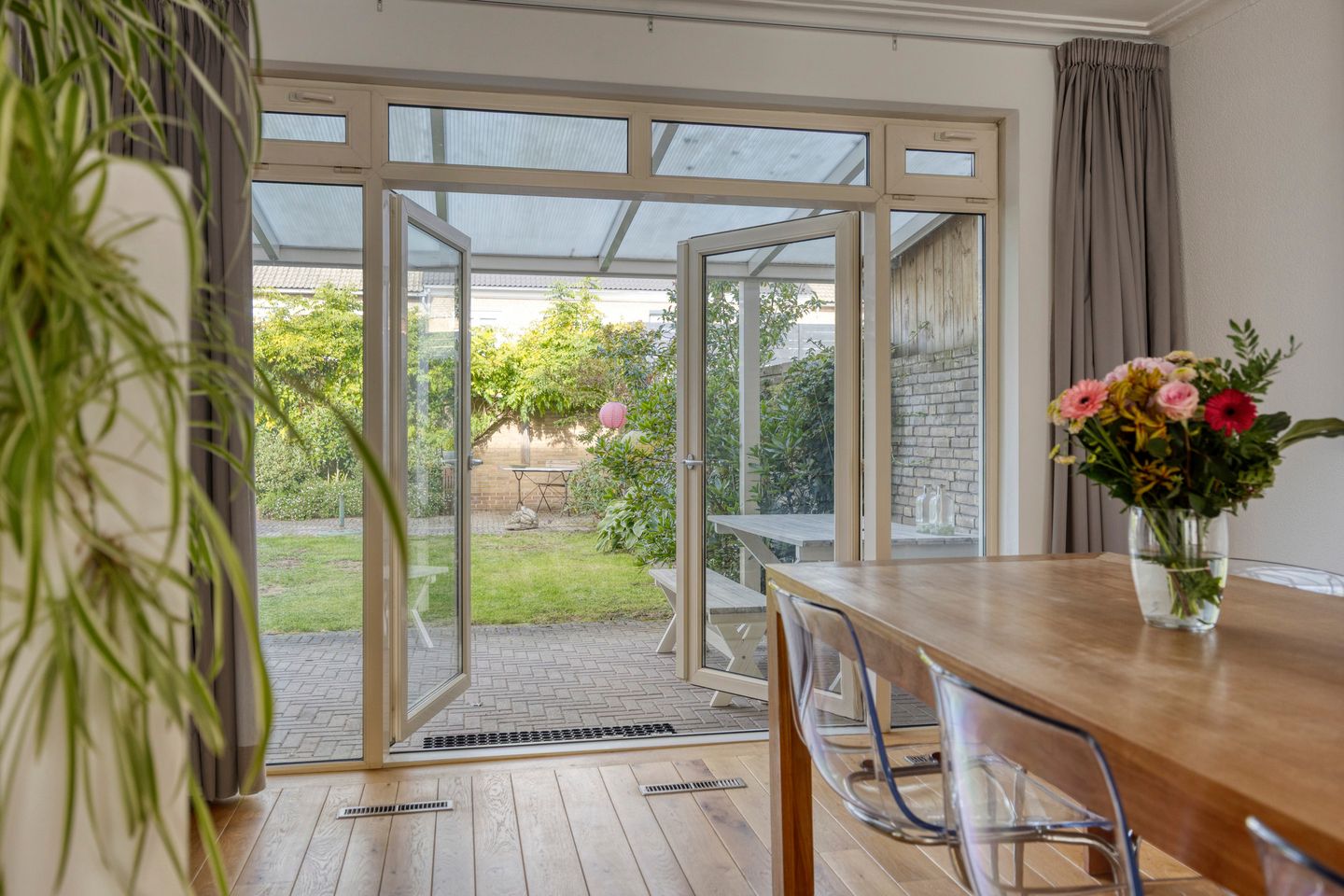 Photo 10 of Aert Swaensstraat 11