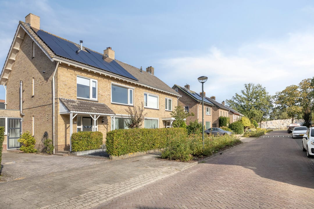 Photo 47 of Aert Swaensstraat 11