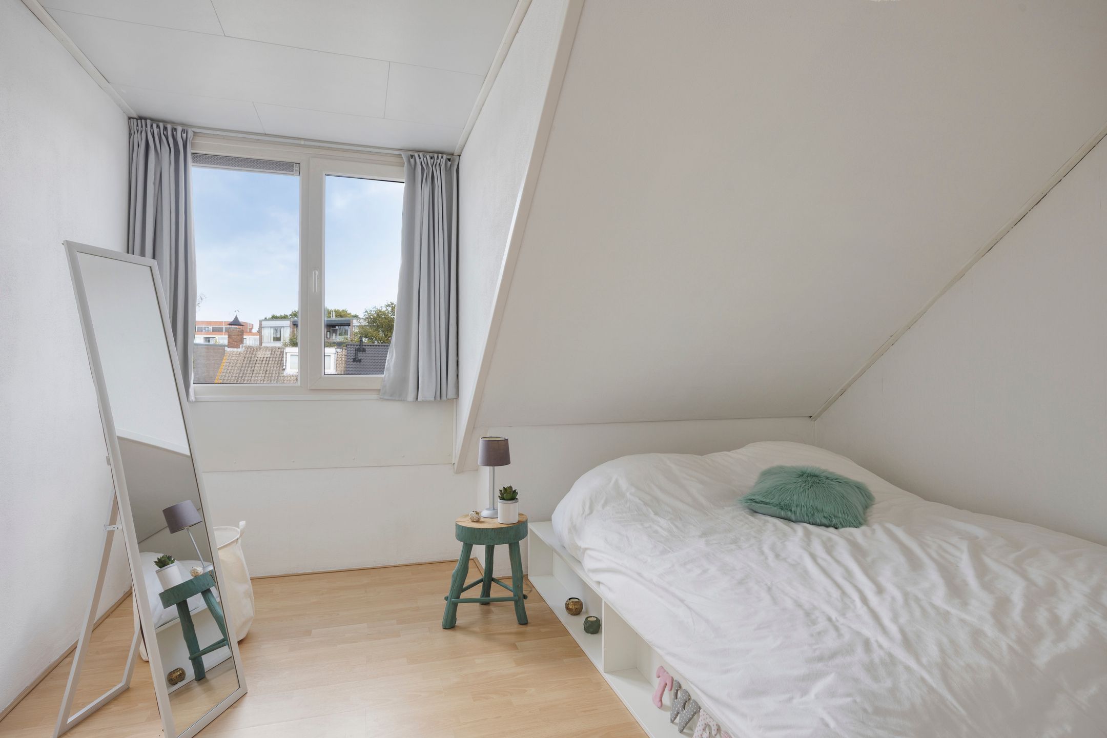 Photo 36 of Aert Swaensstraat 11