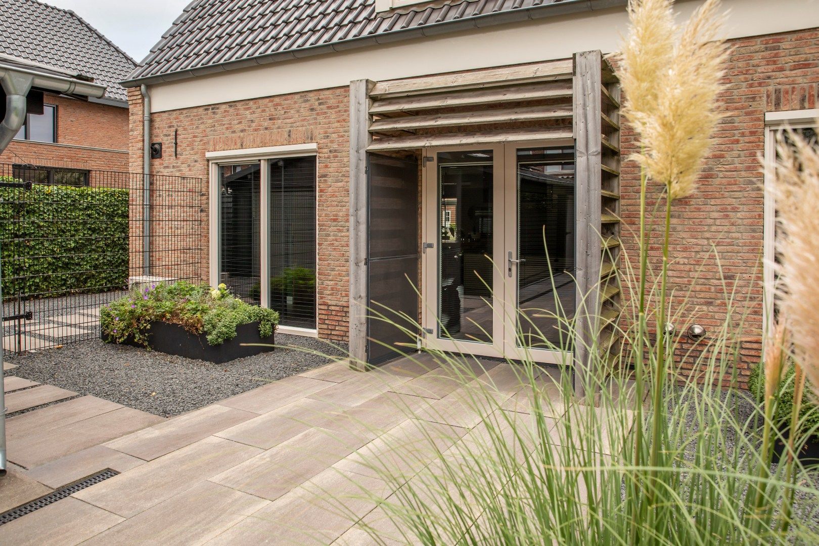 Photo 60 of Burgemeester D J Pottstraat 1