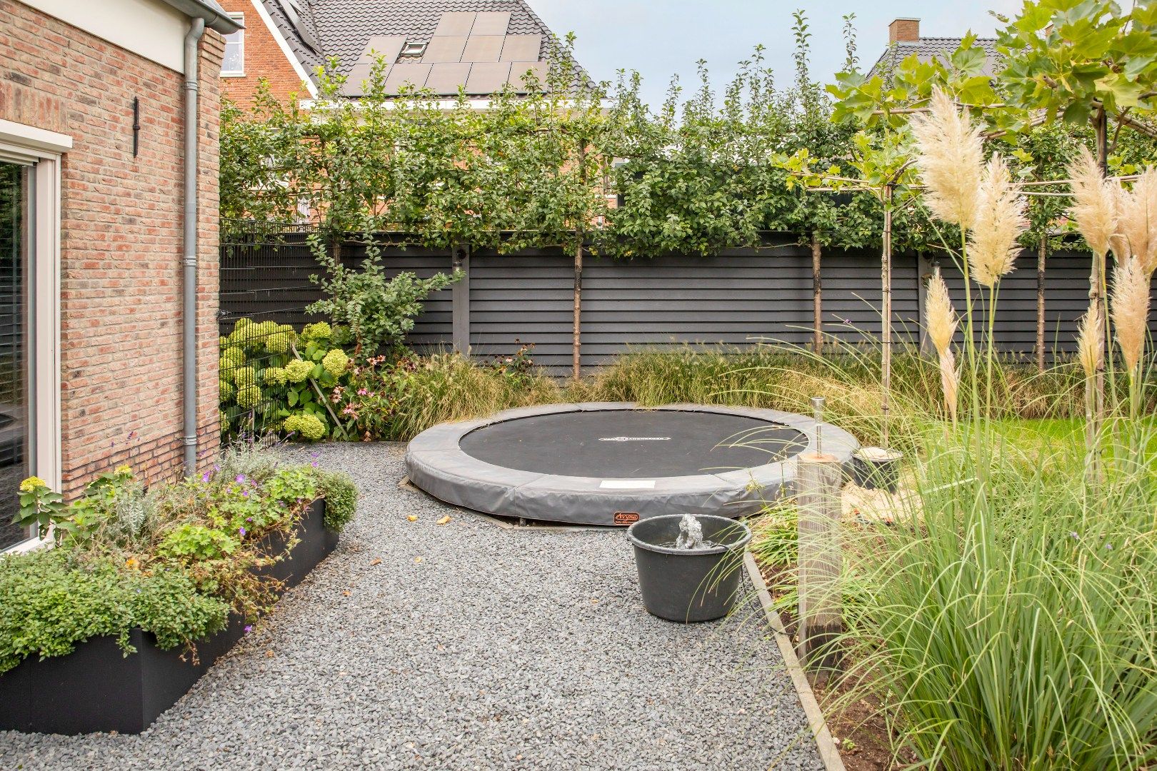 Photo 51 of Burgemeester D J Pottstraat 1