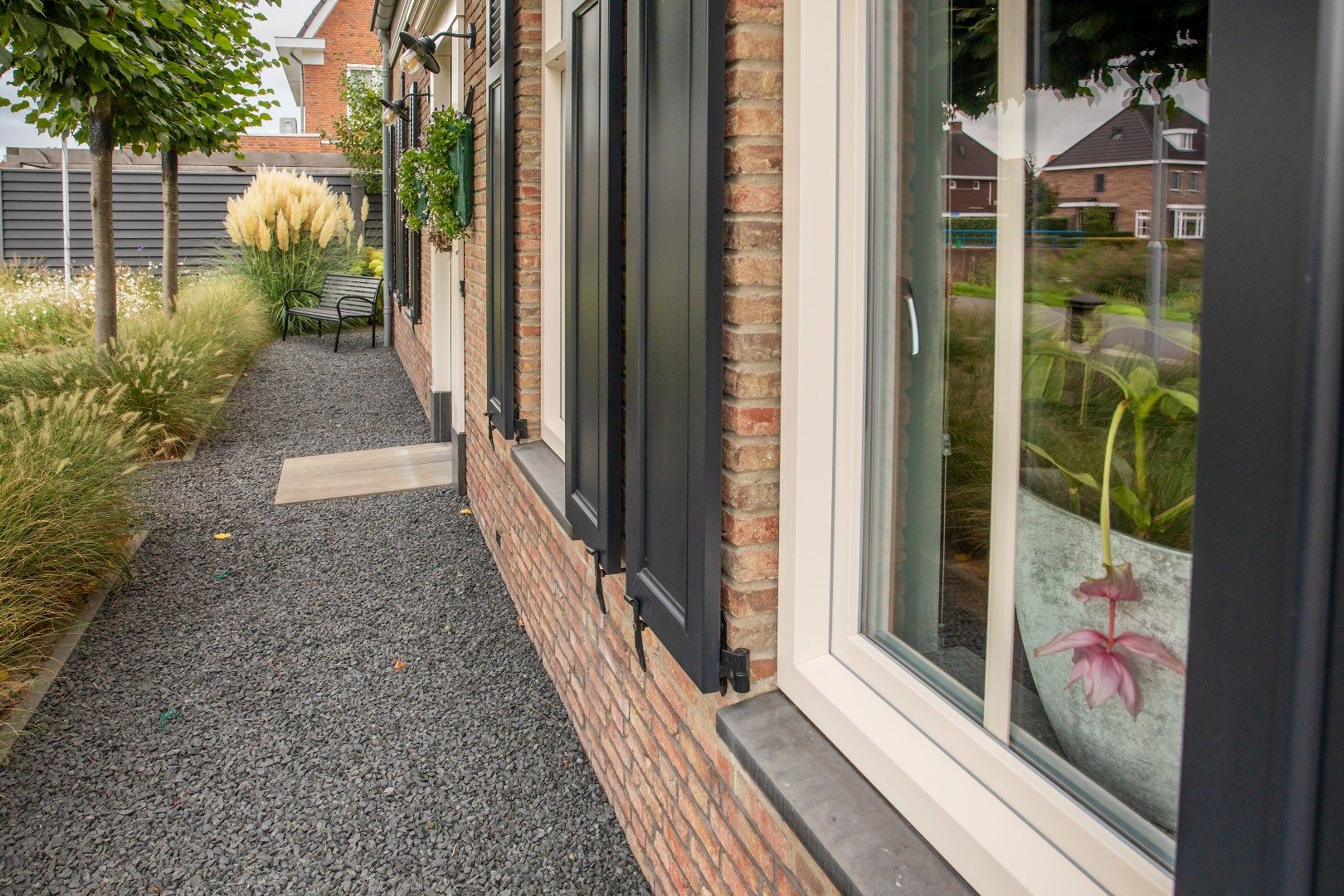 Photo 48 of Burgemeester D J Pottstraat 1