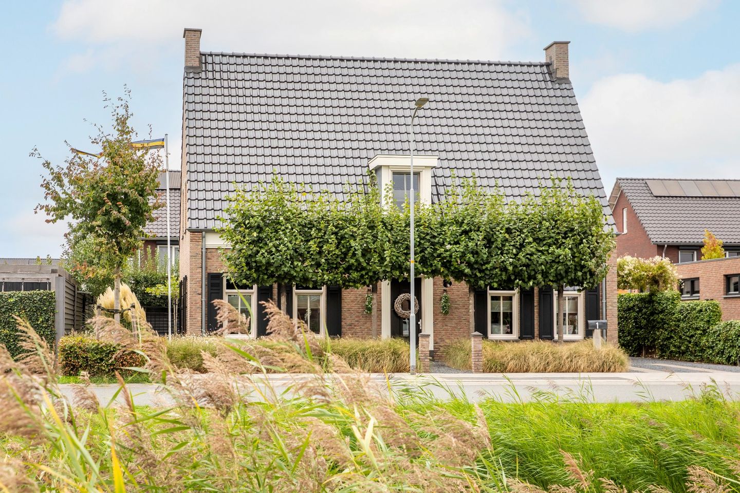 Photo 100 of Burgemeester D J Pottstraat 1