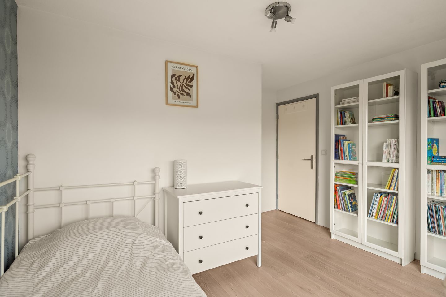 Photo 19 of Burgemeester Schaapstraat 34
