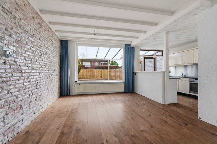 Foto 4 van van Wijkstraat 13