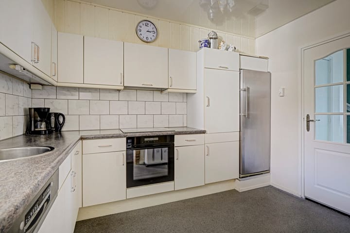 Tussenwoning te koop: Nieuwe Kruisstraat 5, Rossum (Ge)