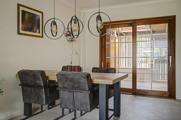 Tussenwoning te koop: Nieuwe Kruisstraat 5, Rossum (Ge)