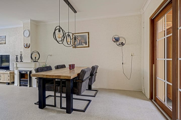 Tussenwoning te koop: Nieuwe Kruisstraat 5, Rossum (Ge)