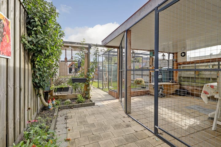 Tussenwoning te koop: Nieuwe Kruisstraat 5, Rossum (Ge)
