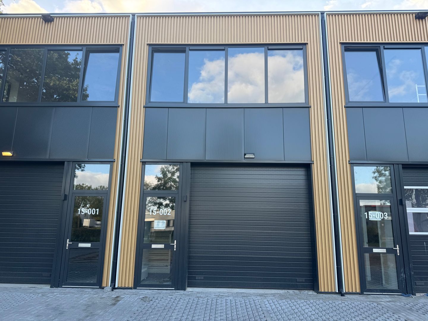 View photo 3 of Benjamin Franklinstraat 15-002
