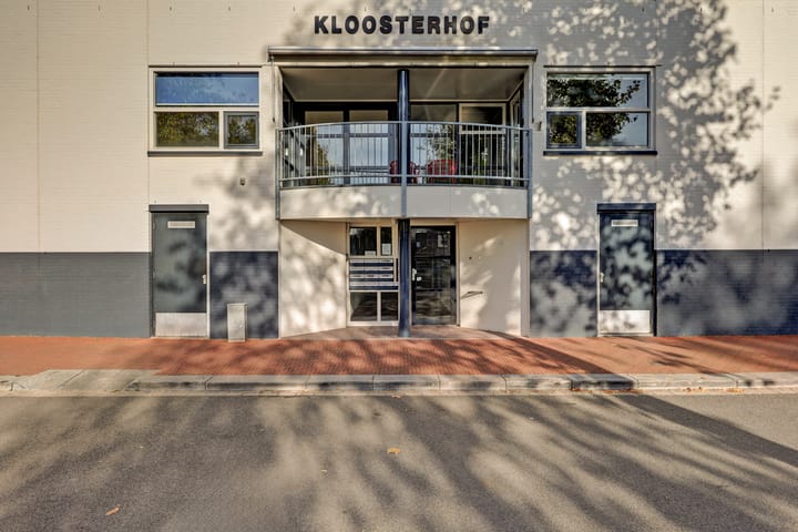 Foto 2 van Kloosterplaats 23