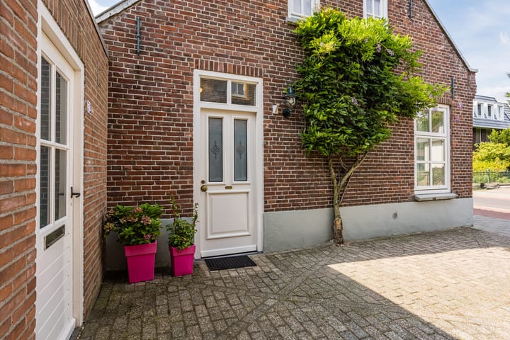 Hoekwoning te koop: Kerkstraat 52, Erp
