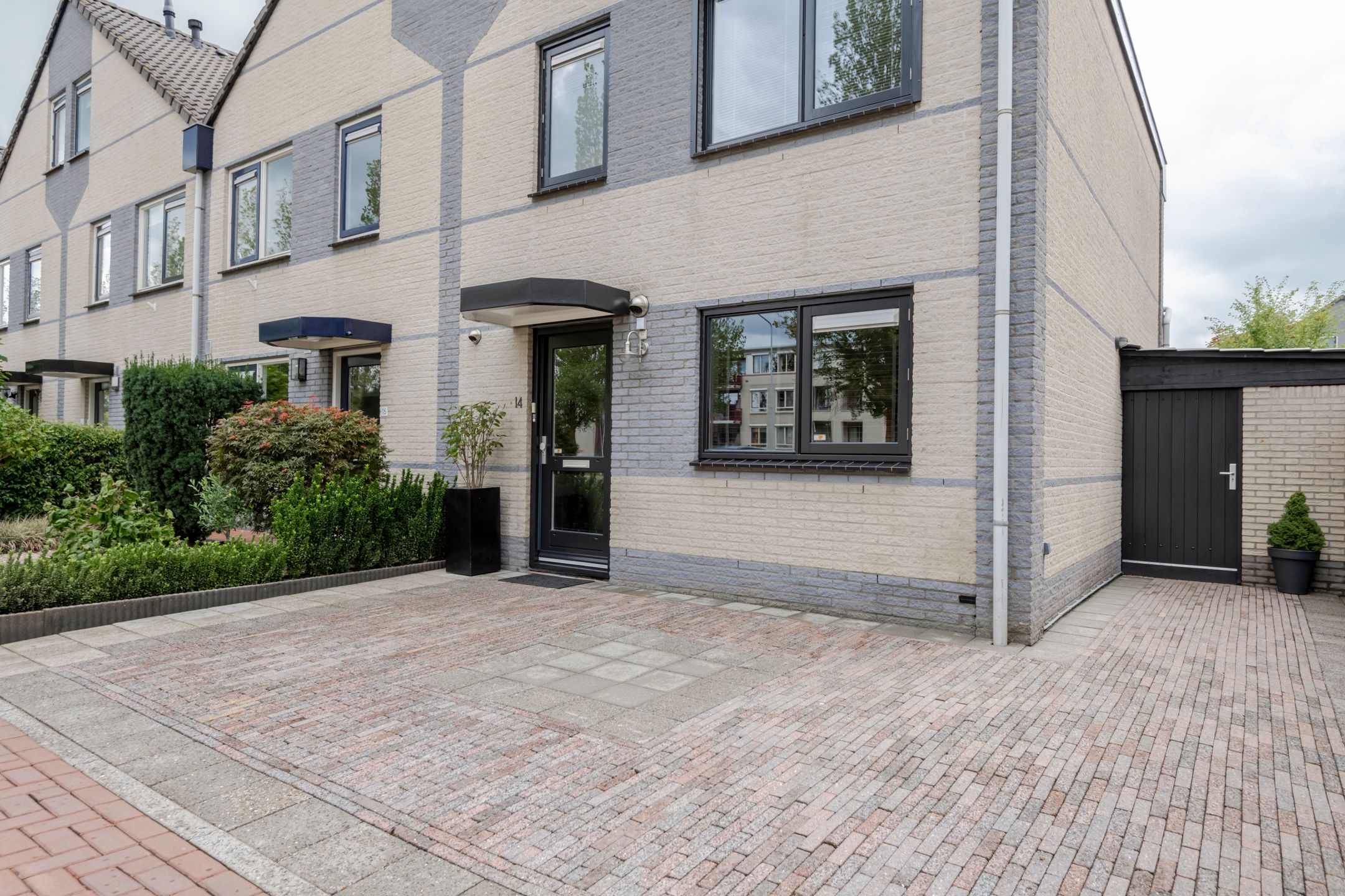 Photo 54 of Ereprijs 14