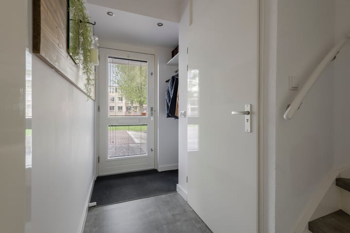 Hoekwoning te koop: Ereprijs 14, Barneveld