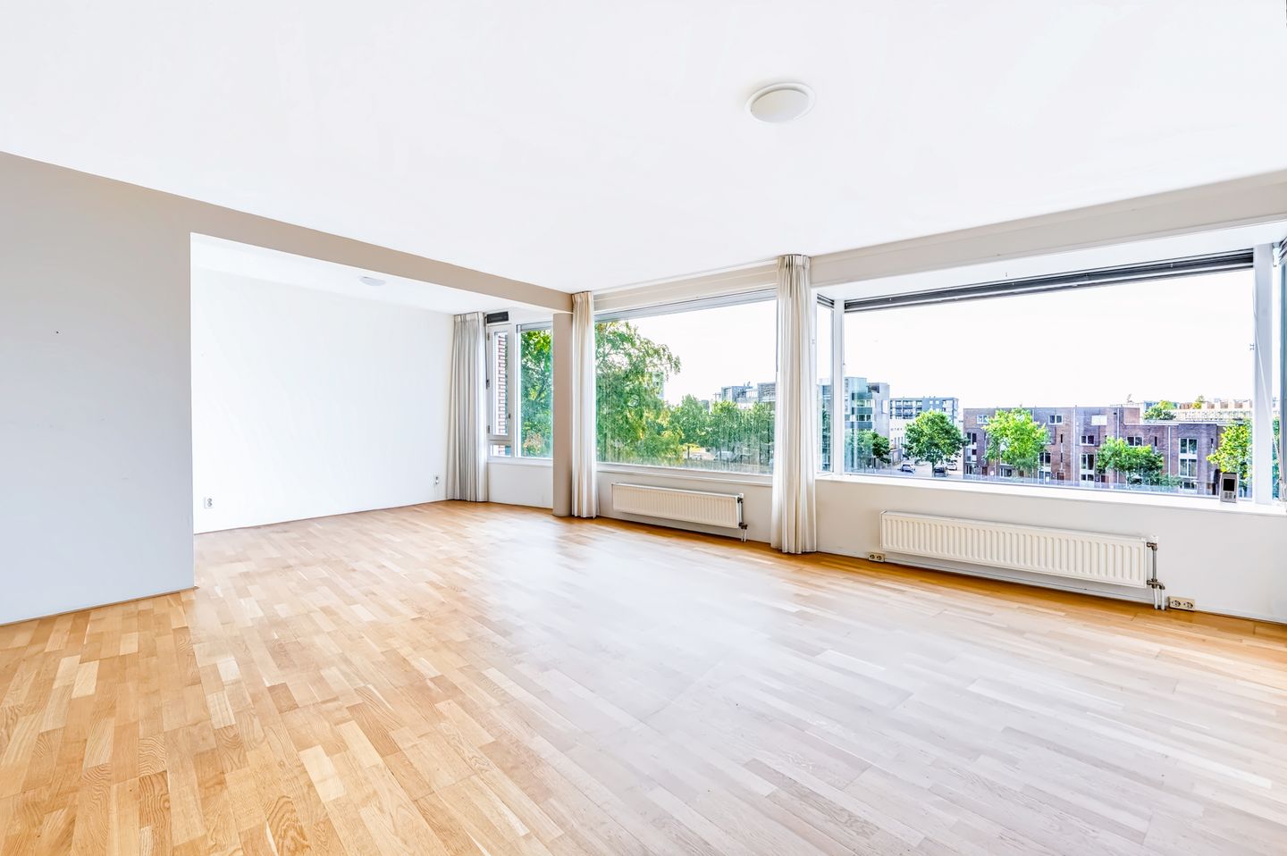 Foto 5 van Baron Sloetkade 325