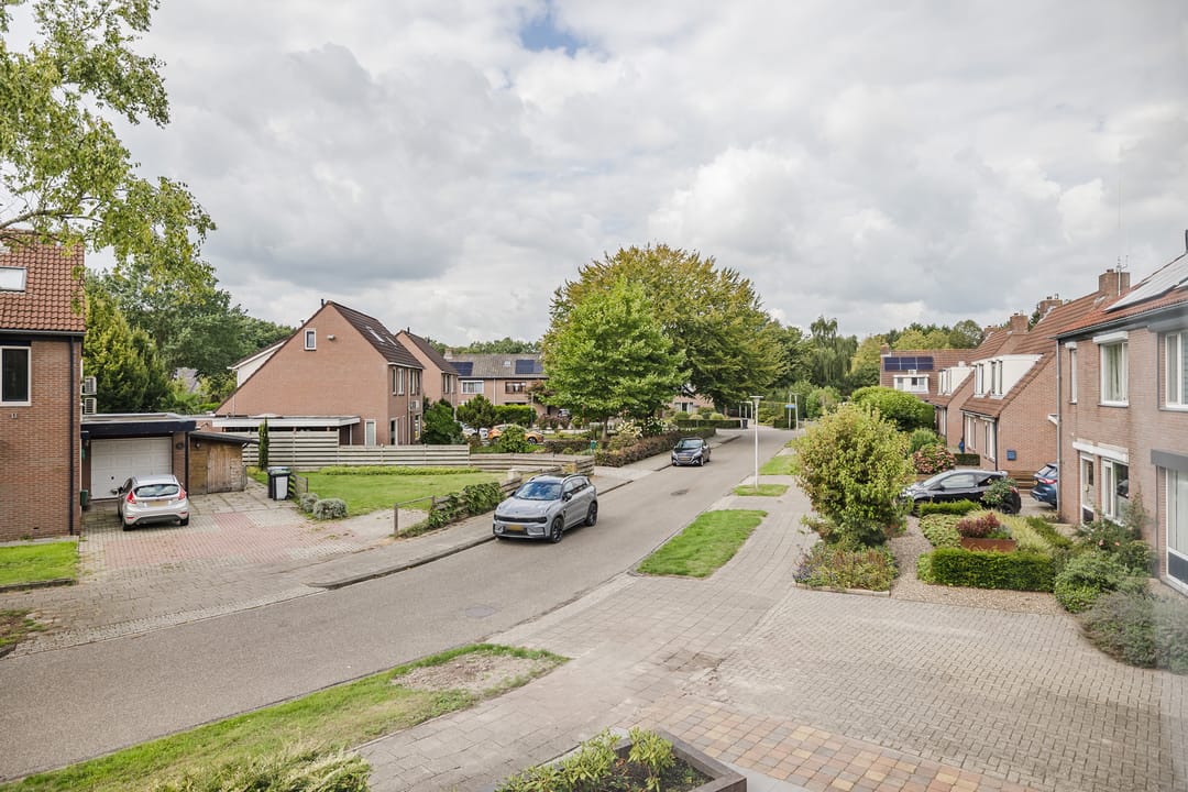 Photo 1 of Aletta Jacobsstraat 34
