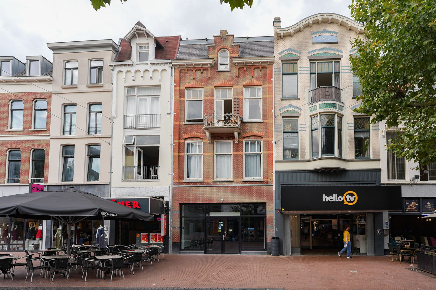 Bekijk foto 2 van Molenstraat 82