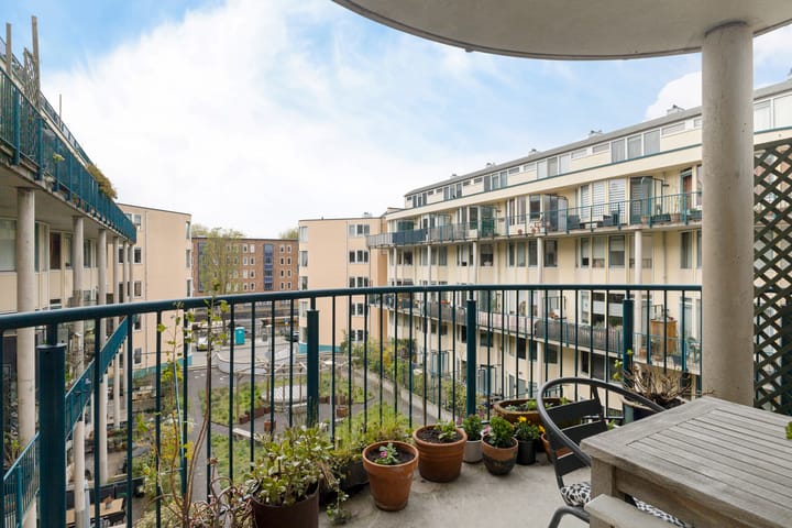 Appartement te koop: Van Noordtkade 18B, Amsterdam