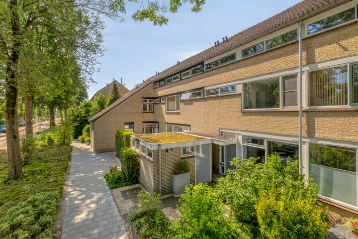 Tussenwoning te koop: Laan van Rapijnen 5, Linschoten