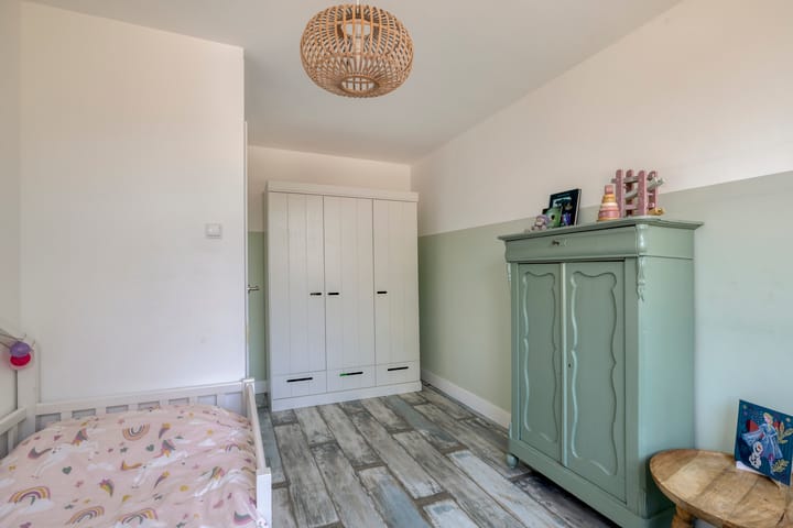Tussenwoning te koop: Laan van Rapijnen 5, Linschoten