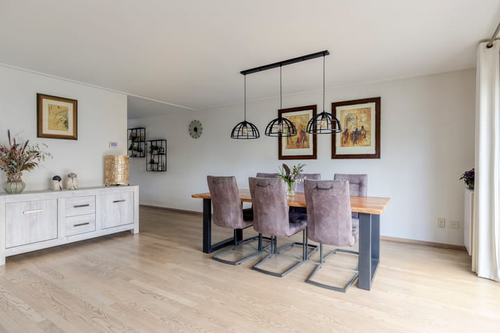 Twee-onder-één-kap te koop: Spoorven 530, Veghel