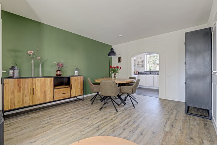 Tussenwoning te koop: De Torenvalk 21, Rossum (Ge)