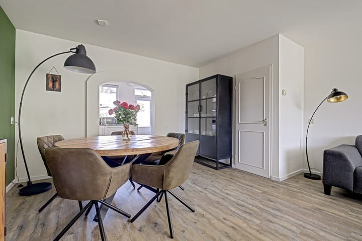 Tussenwoning te koop: De Torenvalk 21, Rossum (Ge)