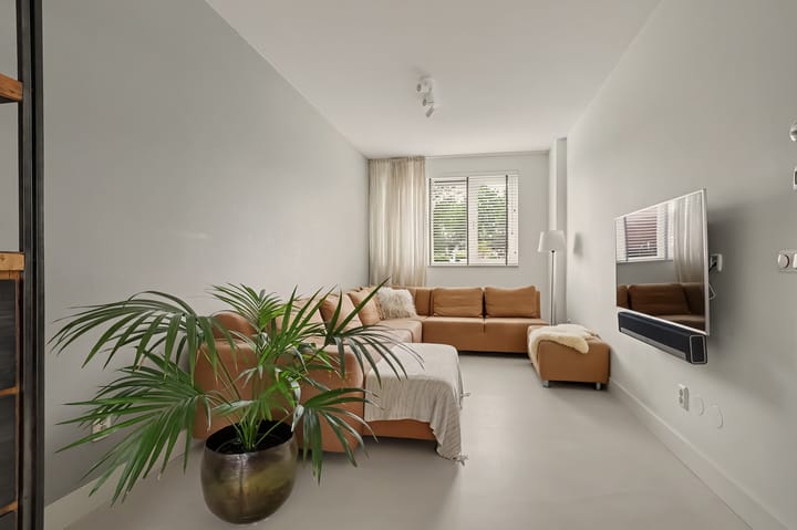Tussenwoning te koop: Mesdagstraat 24, Reeuwijk