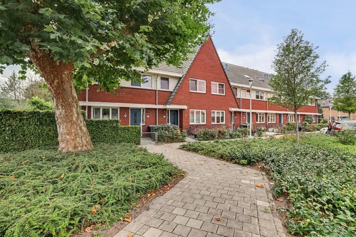 Tussenwoning te koop: Mesdagstraat 24, Reeuwijk