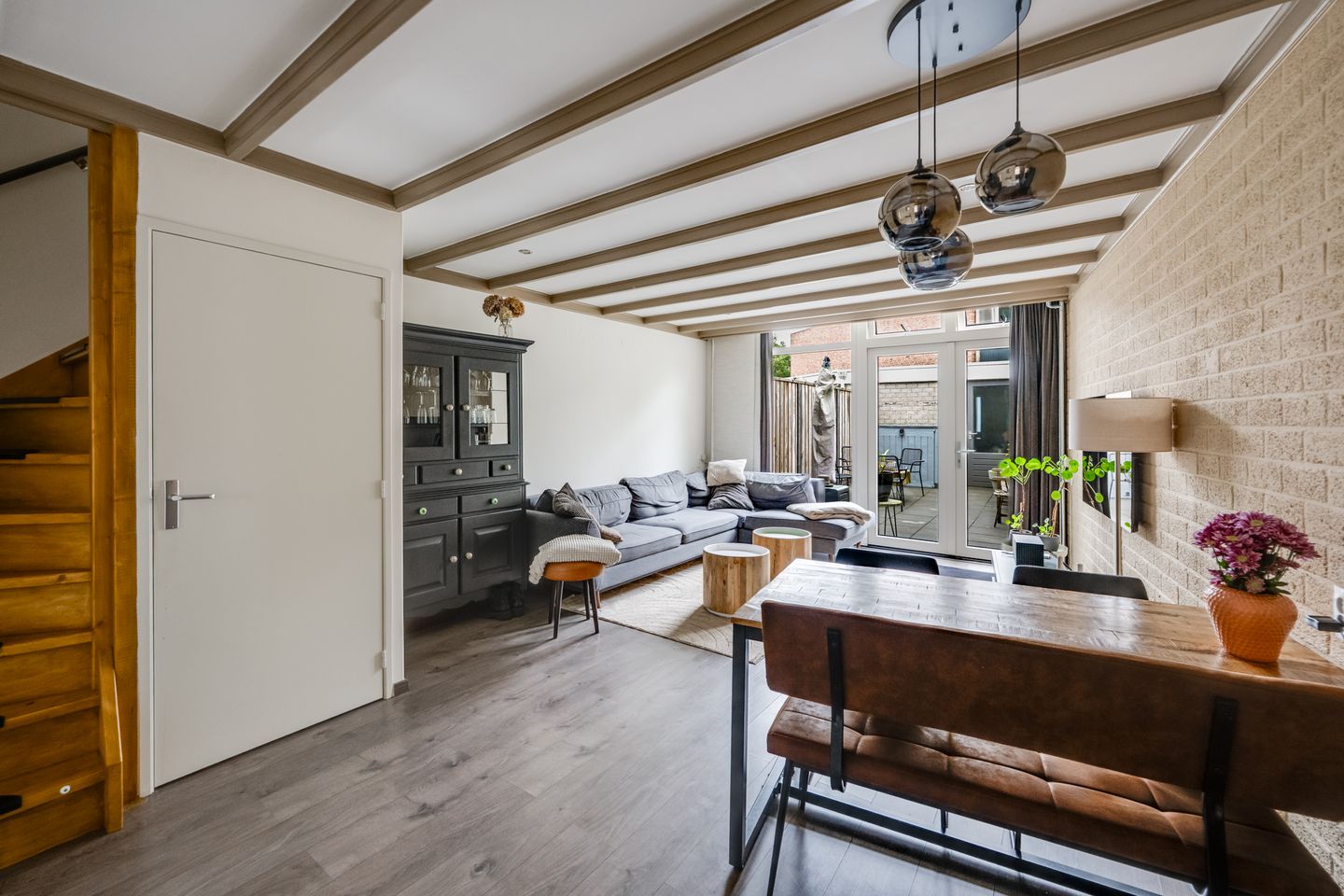 Photo 10 of Houtstraat 39