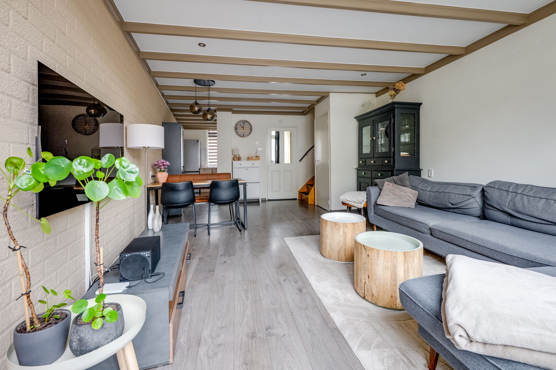 Photo 12 of Houtstraat 39