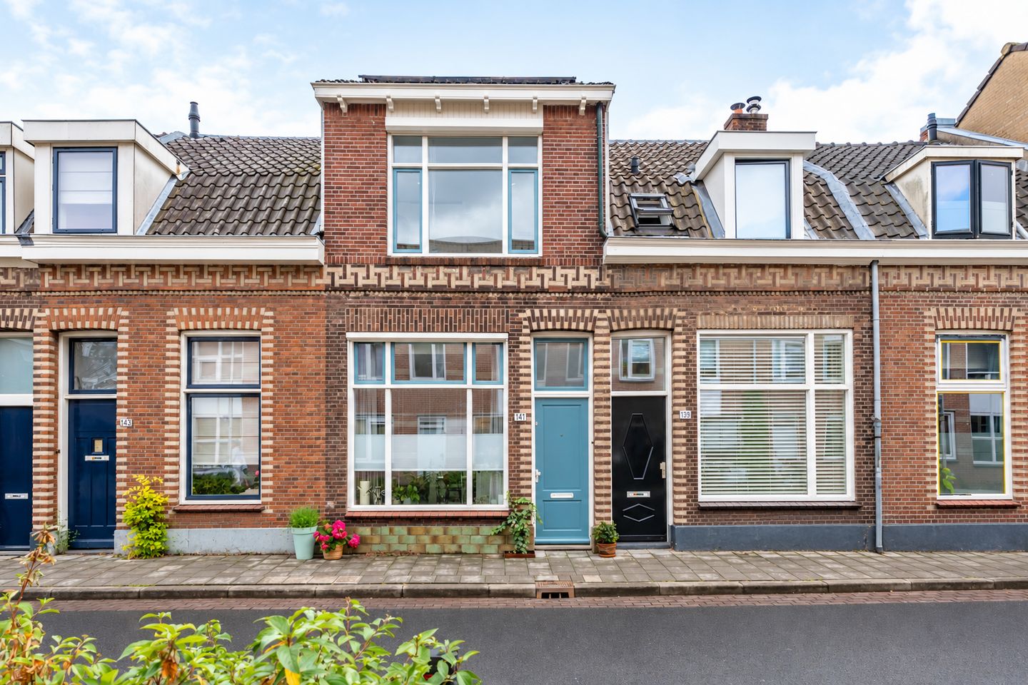 Foto 5 van Oudwijkerdwarsstraat 141